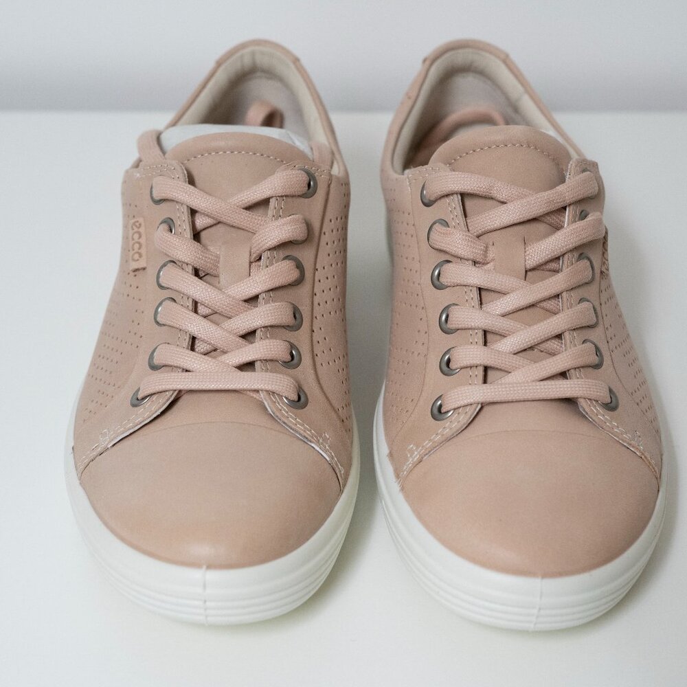 NIB ECCO Soft 7 Women's Perforated Sneakers - Rose Dust (Pink) - Size EU 37